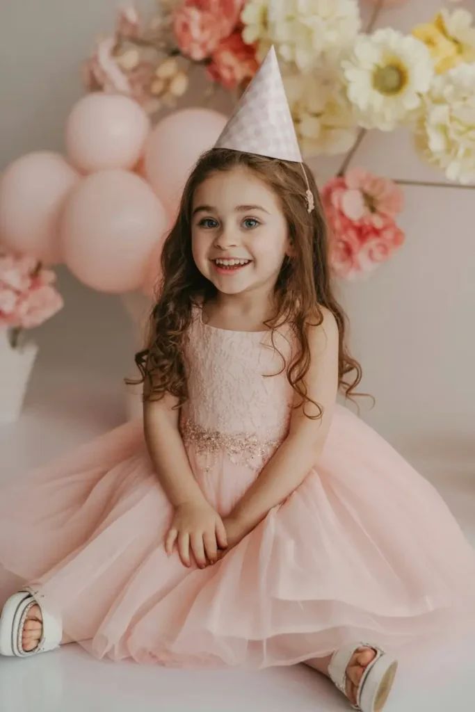 Classy Indoor Birthday Photoshoot Concepts